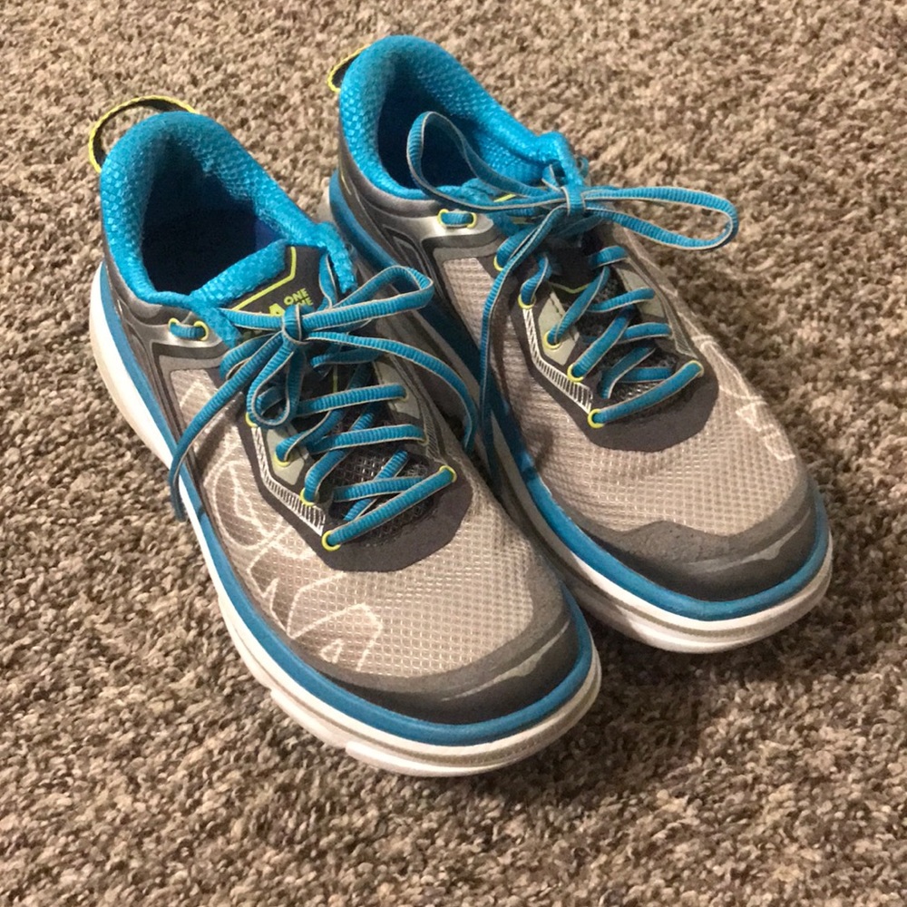 Women’s HOKA one one Bondi 4 shoes